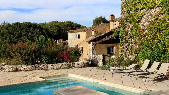 Vue depuis la piscine